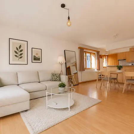 Alpine Retreat 5 Min Walk To Verbier Lifts Apartman *